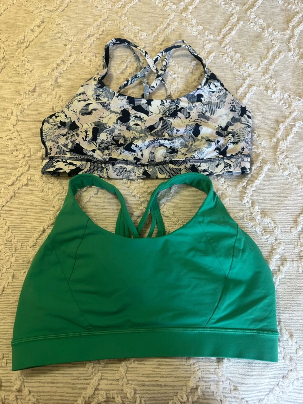 lululemon athletica Green Strappy Sports Bra with Black & White Print Bra